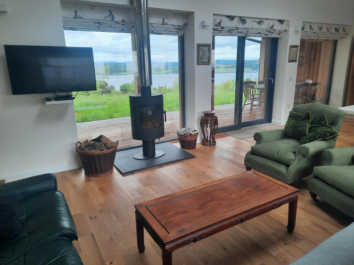 Carnmore Cottage Inverness Extérieur photo