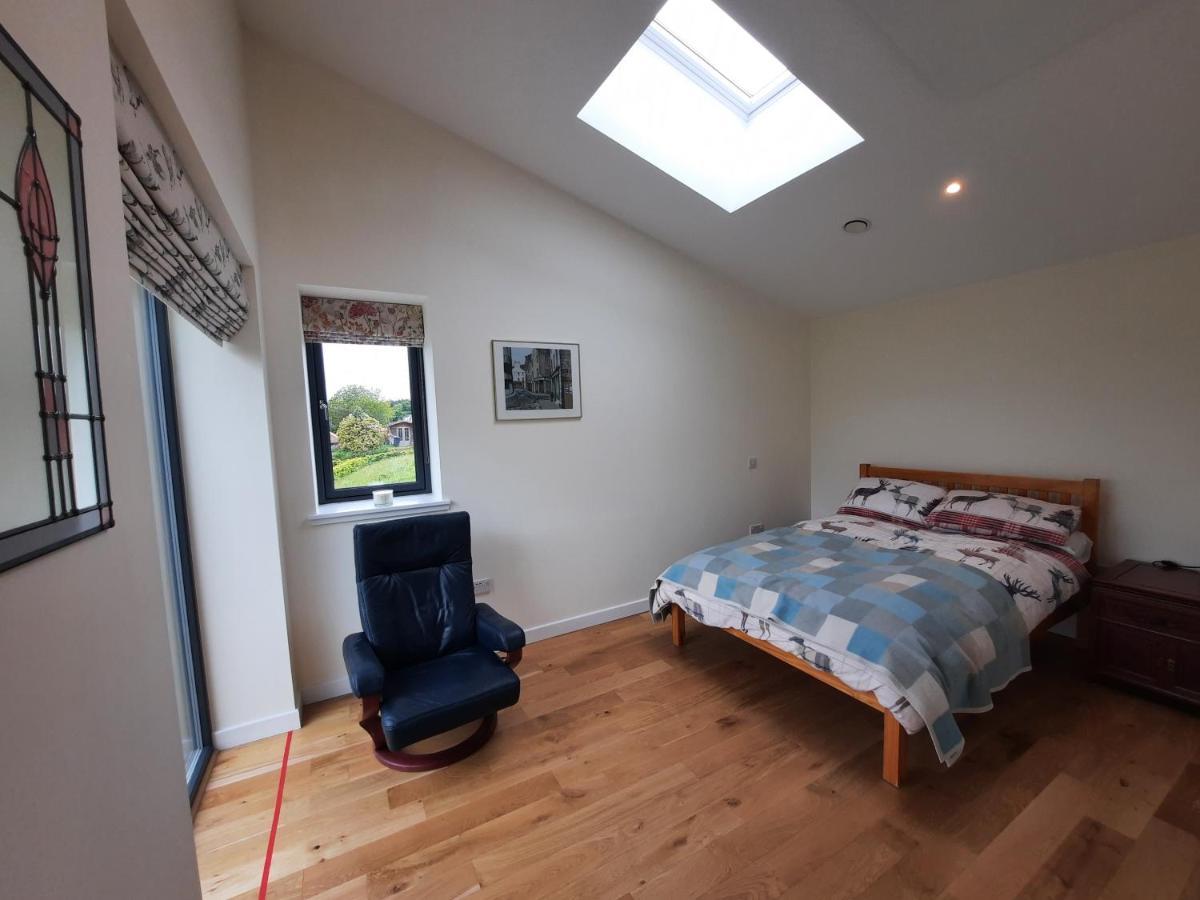 Carnmore Cottage Inverness Extérieur photo
